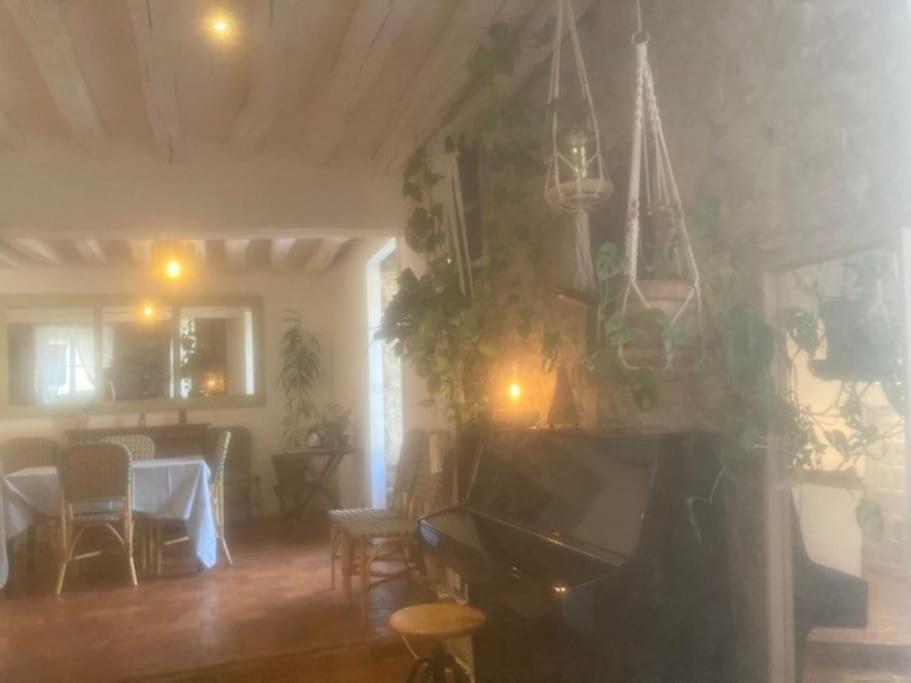 Grande Maison A Semur En Plein Coeur Historique Villa Екстериор снимка