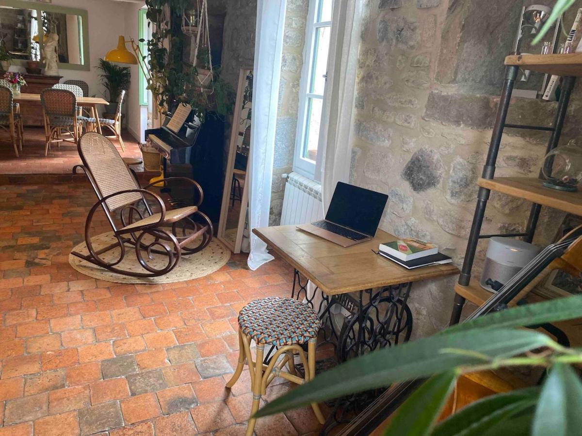 Grande Maison A Semur En Plein Coeur Historique Villa Екстериор снимка
